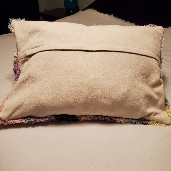 Pillowcase - Picture 3 of 3